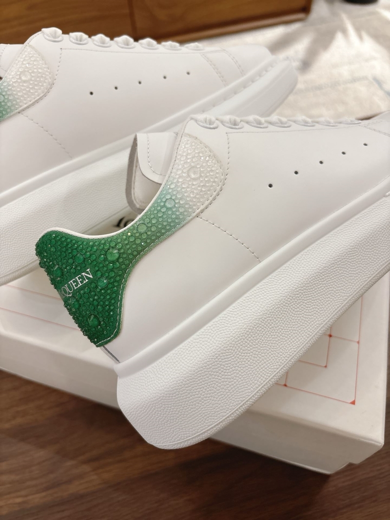 a1exa*der Mcqv*en sneakers